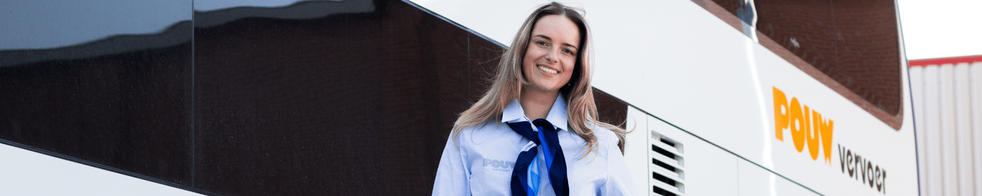 Pouw vervoer bus huren met chauffeur